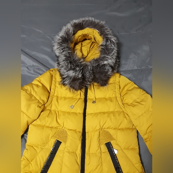 #10. Jarius Originality Puffer Transformation into Vest Winter Coat. Size:Medium - Picture 2 of 16